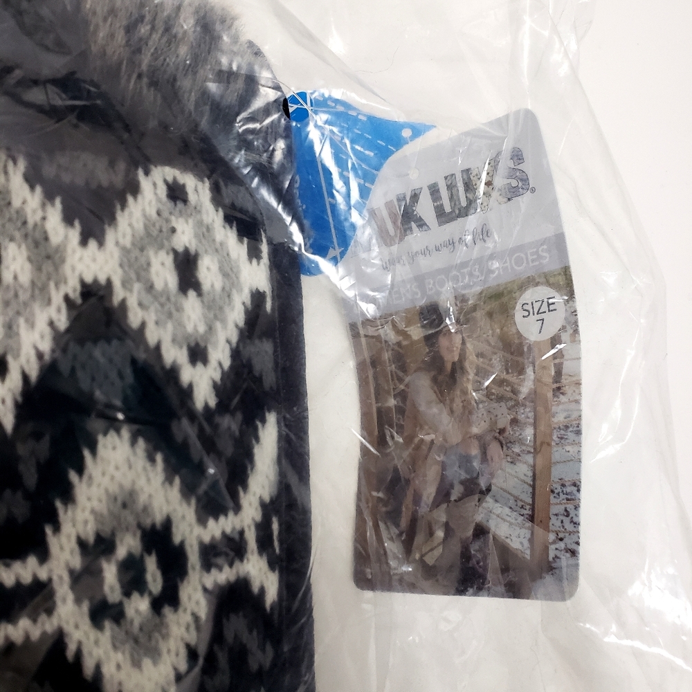 NWT MUK LUKS Alisha Tall Nordic Fur Trimmed Snow Boots - Picture 6 of 6